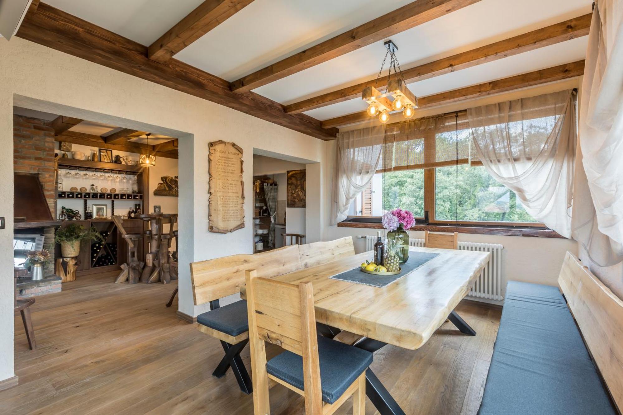 Villa Grey Stone Gata Екстериор снимка